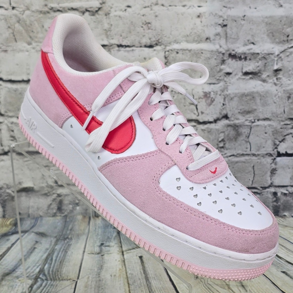 Nike Air Force 1 Low QS Valentine's Day Love Letter Womens 9 Pink Heart Sneaker